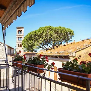 Le Di Monia 3*, Saturnia Italia