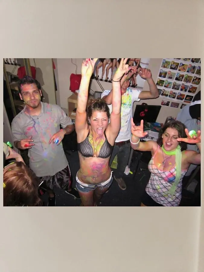 Hostel Youth Open Mind: LGBTQ-Friendly Naturist Retreat Palermo Italy